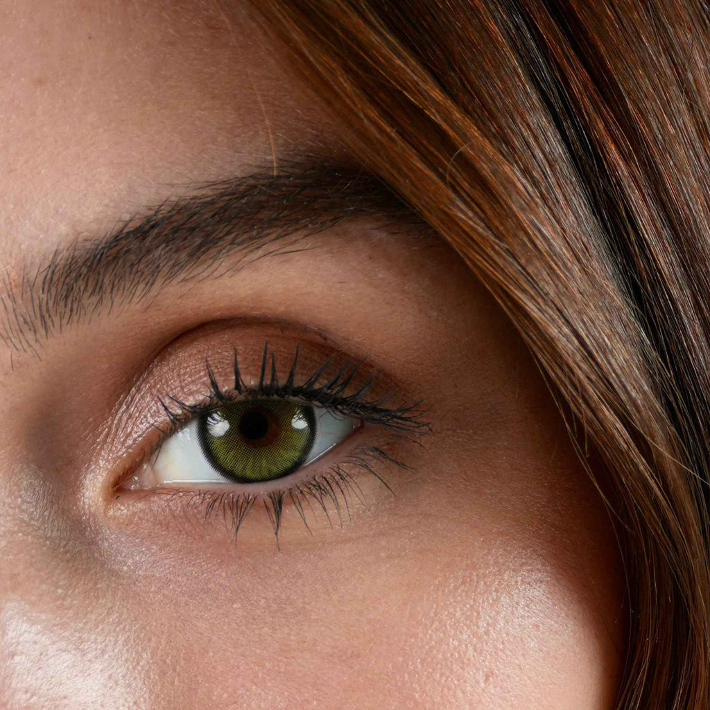 Ice Pistachio – Yearly Contact Lenses (14.5mm)